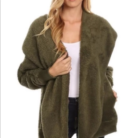 SOLD OUT  t-Party Fuzzy Cardigan Jacket - Picture 5 of 8